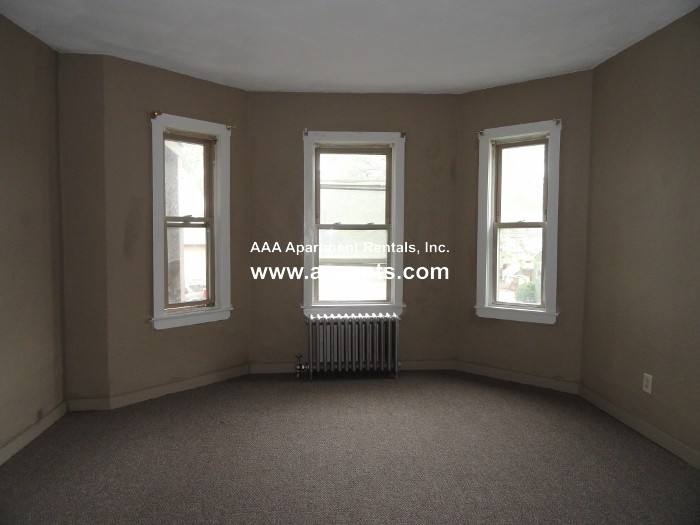 Apartment for rent at 108 Lyme St #2, Malden, MA 02148
