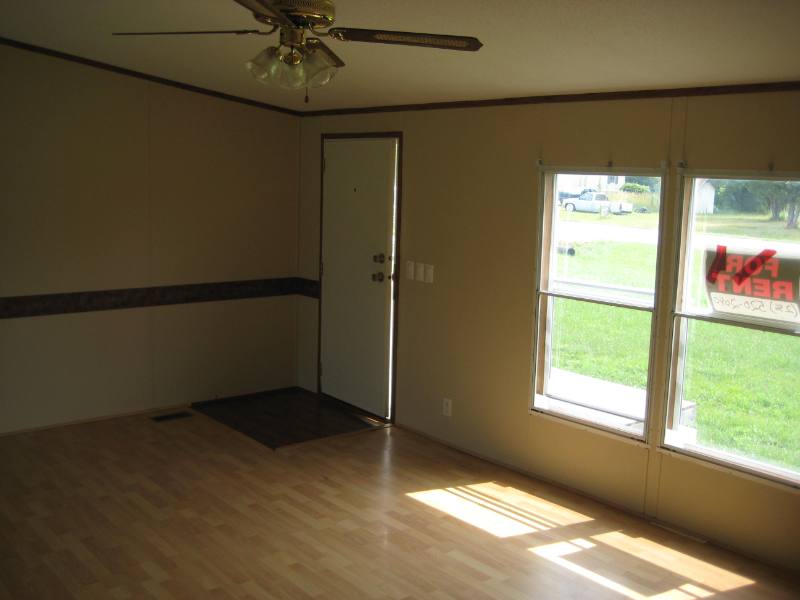 House for rent at 124 Angie Dr, Toney, AL 35773