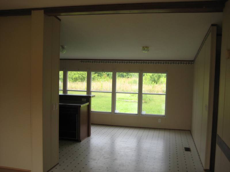 House for rent at 124 Angie Dr, Toney, AL 35773