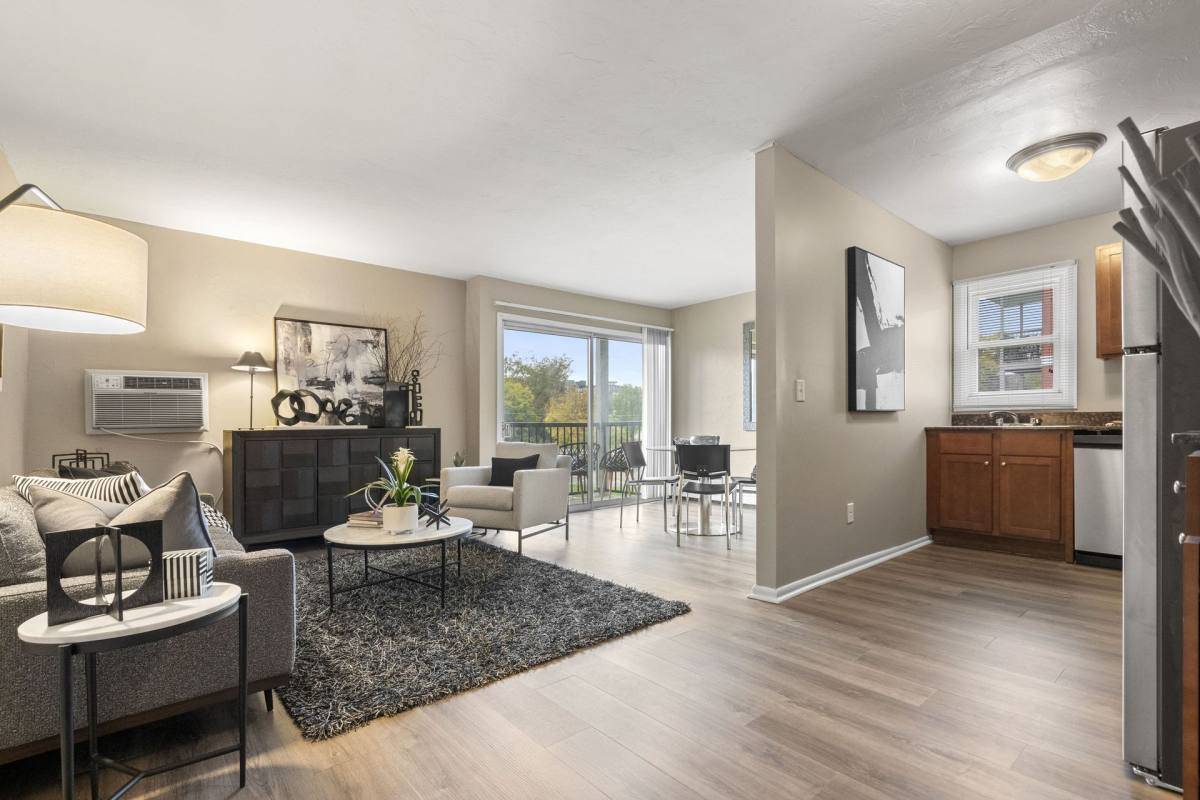 Apartment for rent at 4531 W 36 1 2 St, Minneapolis, MN 55416