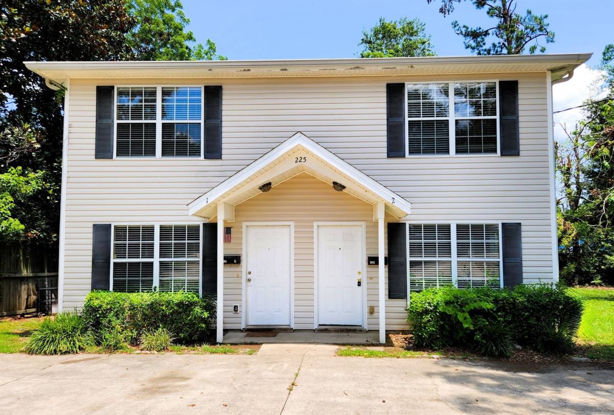 Townhouse for rent at 225 Rivoli Rd, Tallahassee, FL 32304