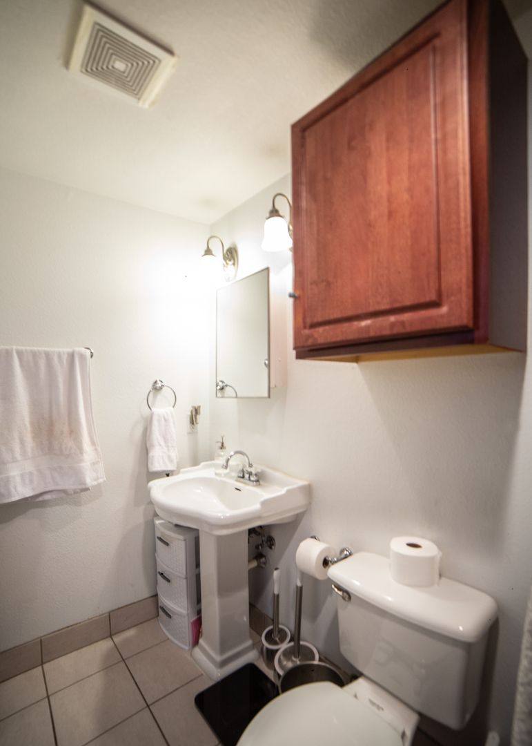 Apartment for rent at 103-109 E Oak St, Denton, TX 76201