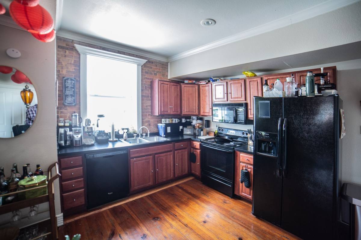 Apartment for rent at 103-109 E Oak St, Denton, TX 76201