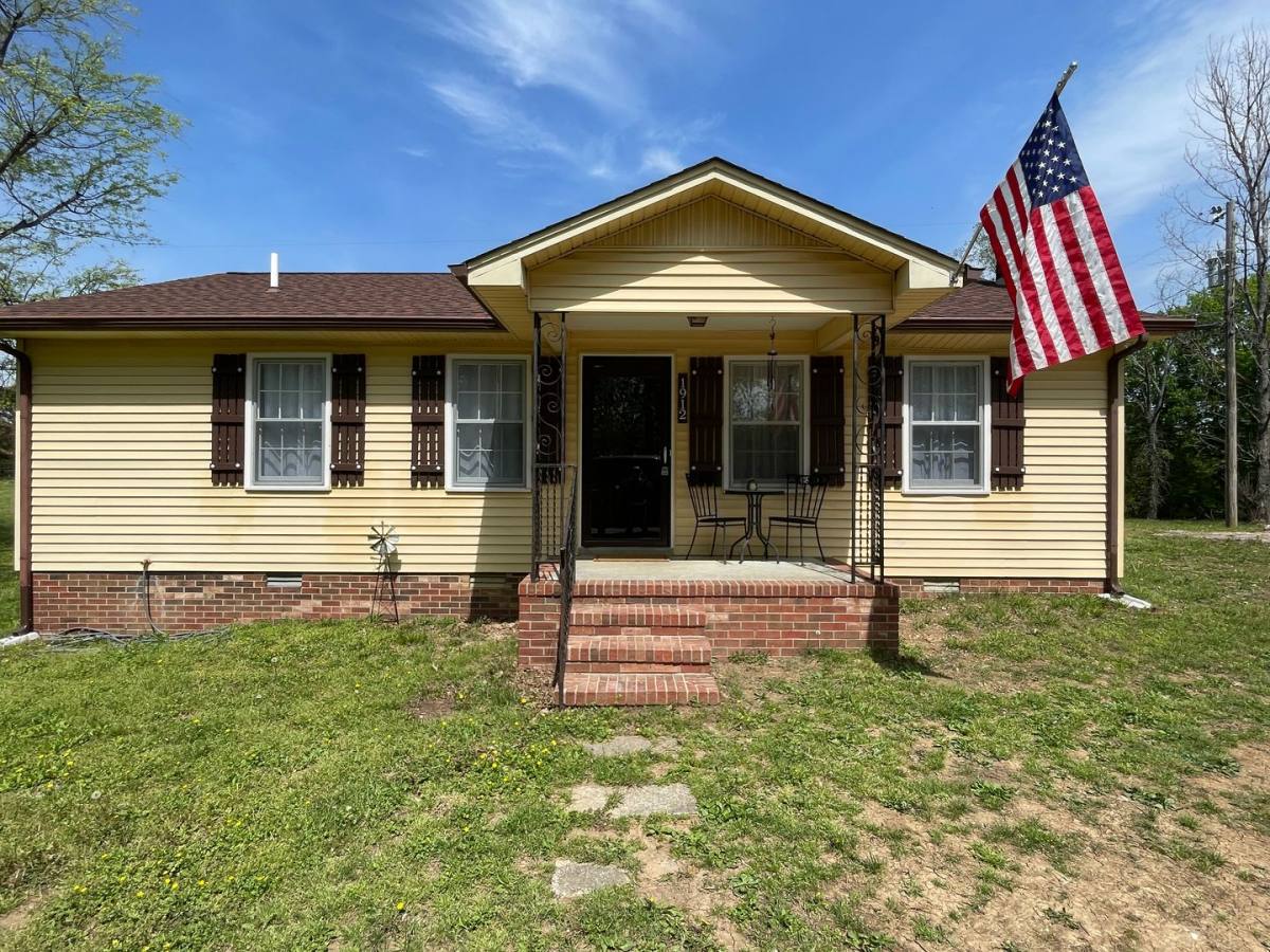 House for rent at 1912 S Berlin Rd, Lewisburg, TN 37091