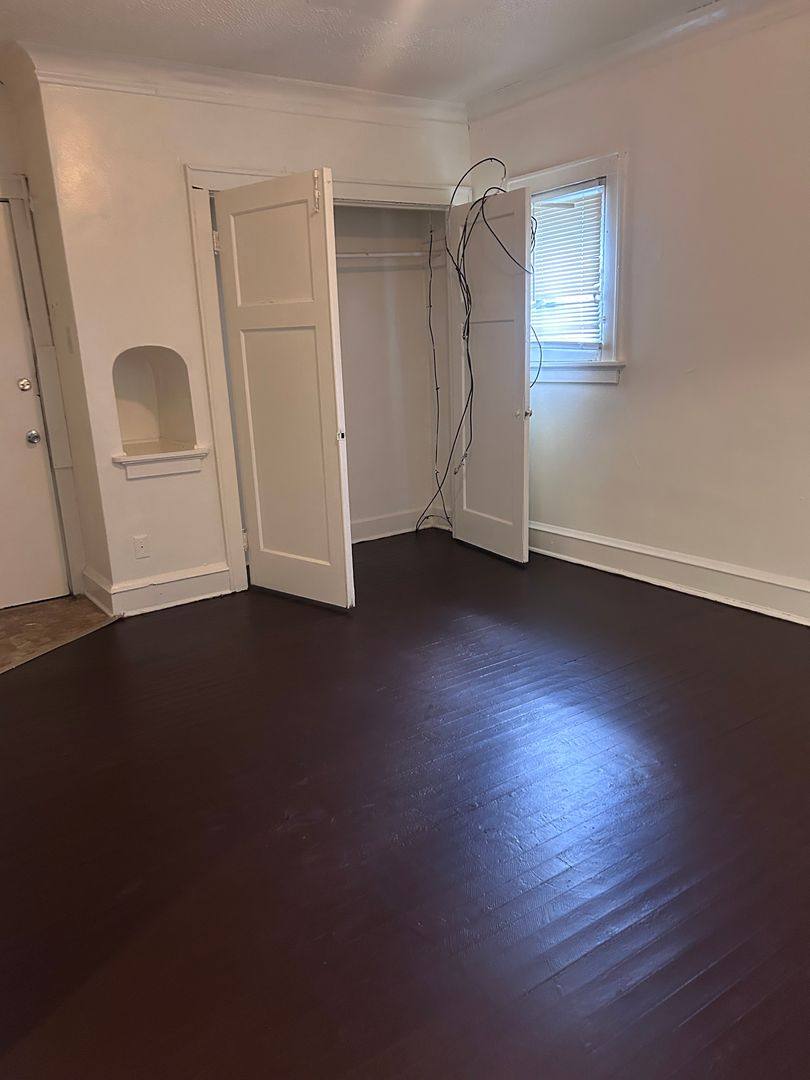 Apartment for rent at 1720 W Atkinson Ave, Milwaukee, WI 53206
