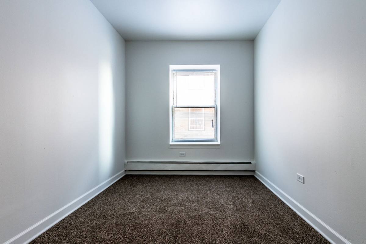 Apartment for rent at 4814-4820 W Monroe St, Chicago, IL 60644