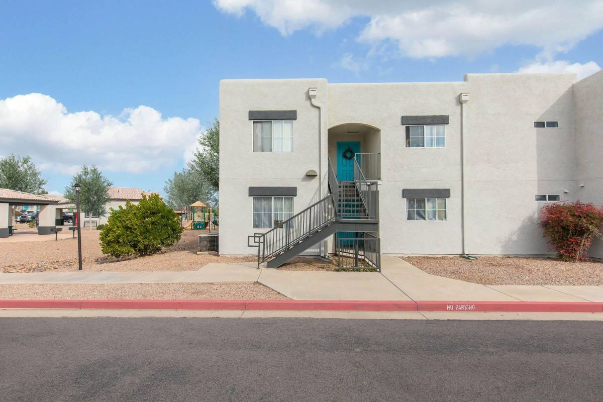Townhouse for rent at 804 W Hoch Rd, Willcox, AZ 85643
