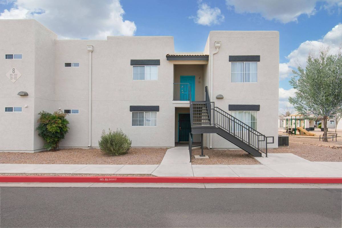 Townhouse for rent at 804 W Hoch Rd, Willcox, AZ 85643