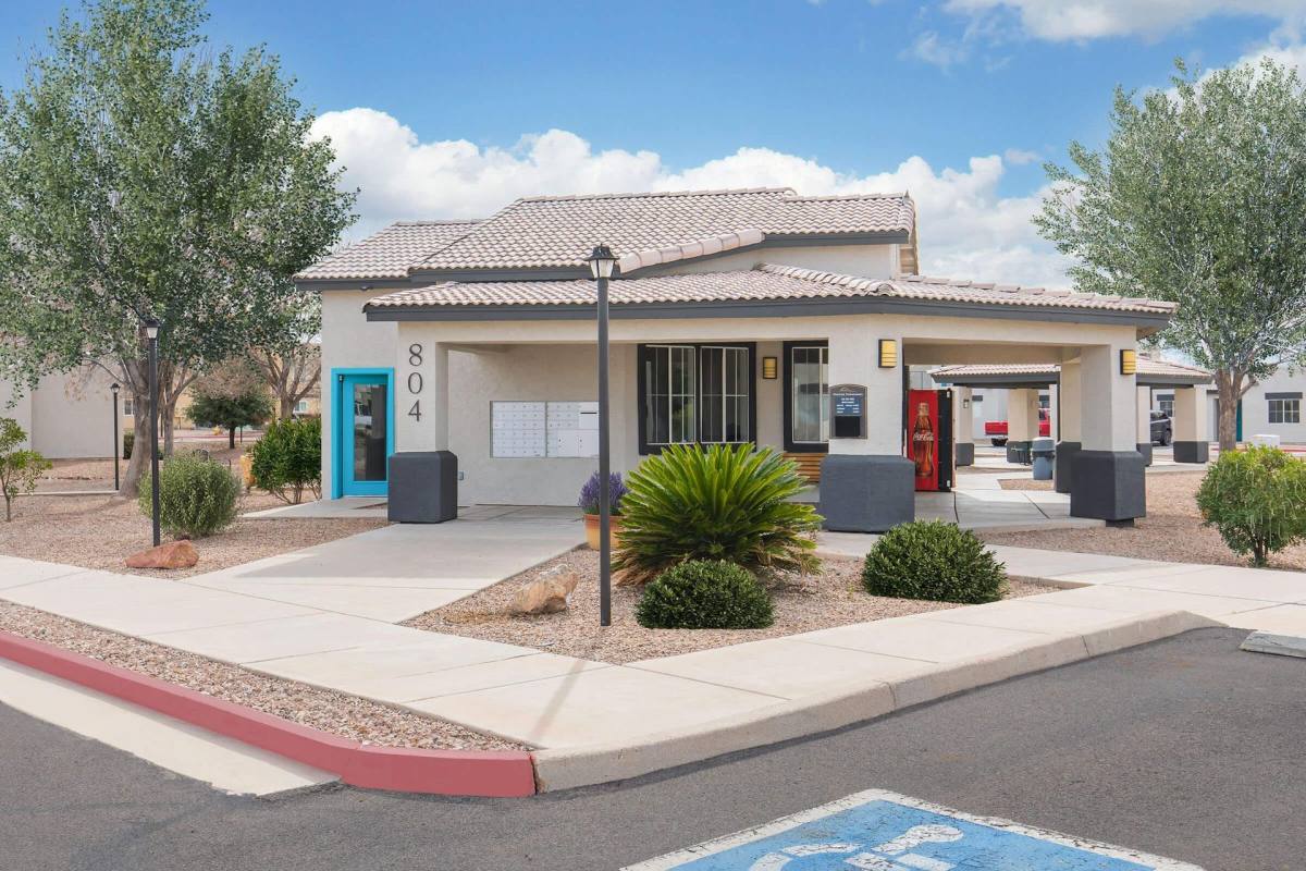 Townhouse for rent at 804 W Hoch Rd, Willcox, AZ 85643