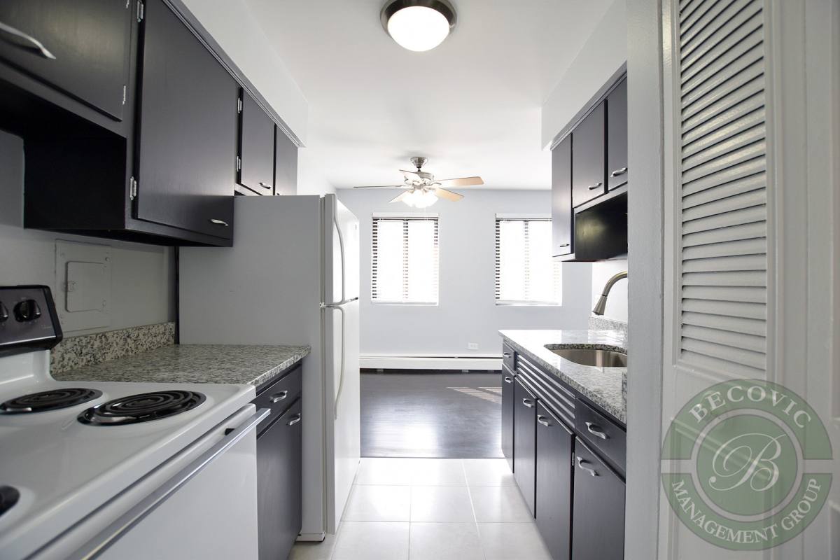 Apartment for rent at 6029 N Winthrop Ave, Chicago, IL 60660