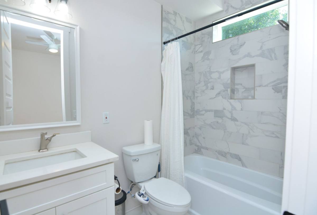 House for rent at 411 McAdoo Ave, Nashville, TN 37205