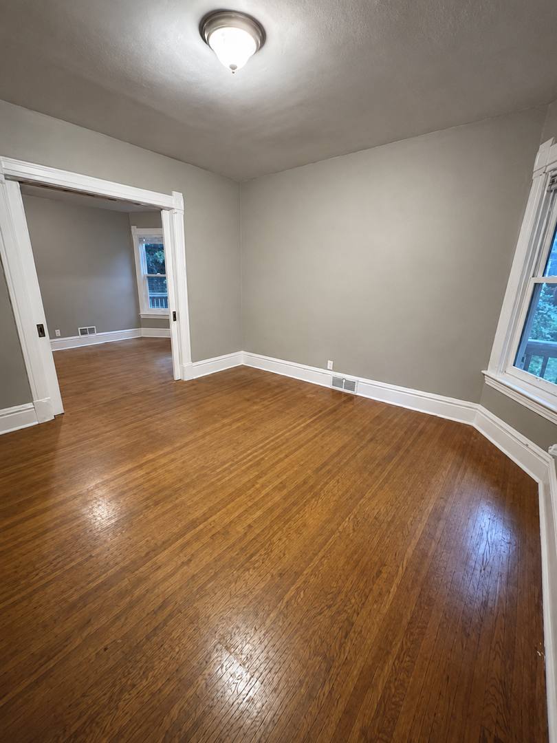Townhouse for rent at 240 E Rice St, Owatonna, MN 55060