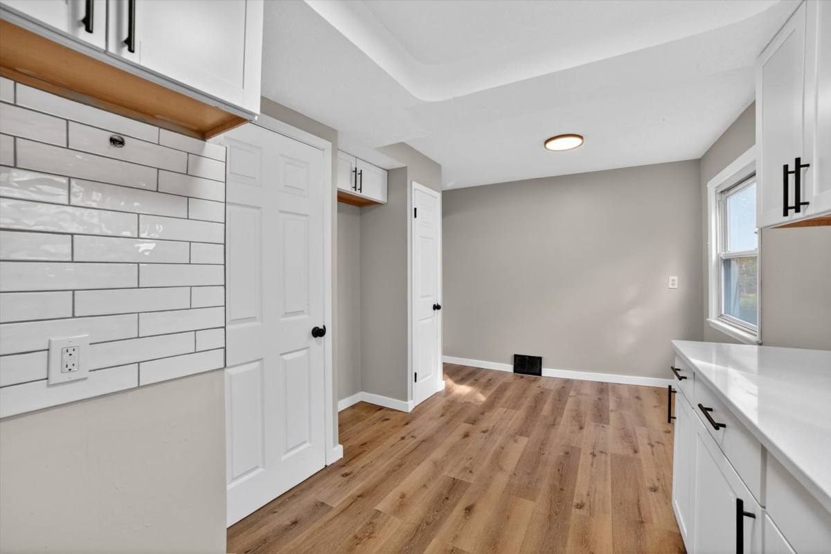 House for rent at 303 S Green Rd, Cleveland, OH 44121