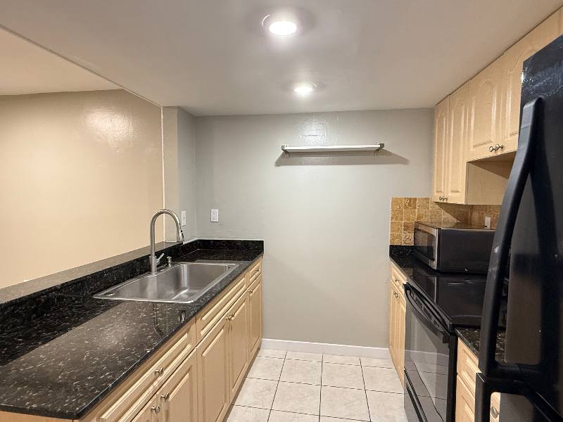 Townhouse for rent at 8570 NW 3rd Lane #206, Miami, FL 33126