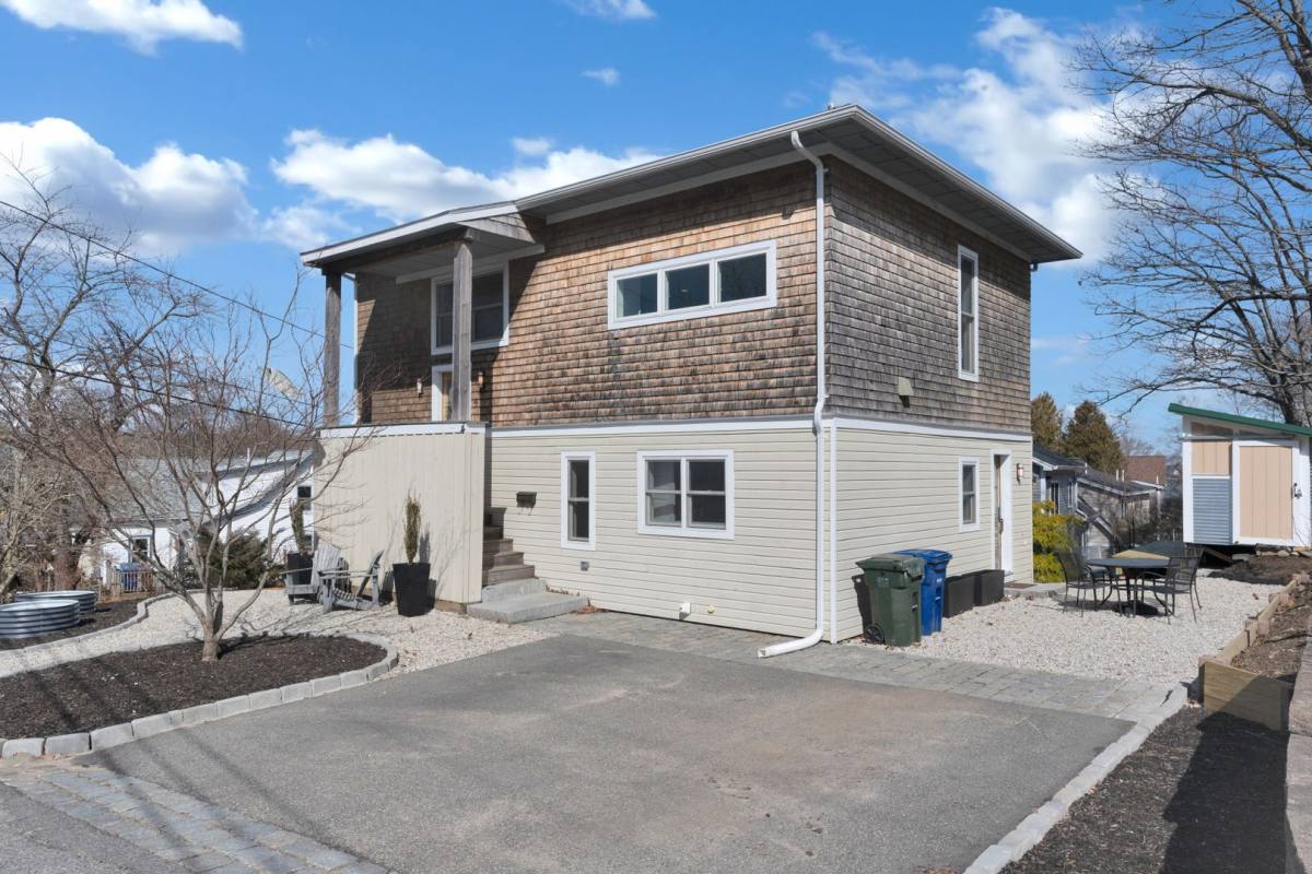 House for rent at 4 Gould Rd, South Portland, ME 04106