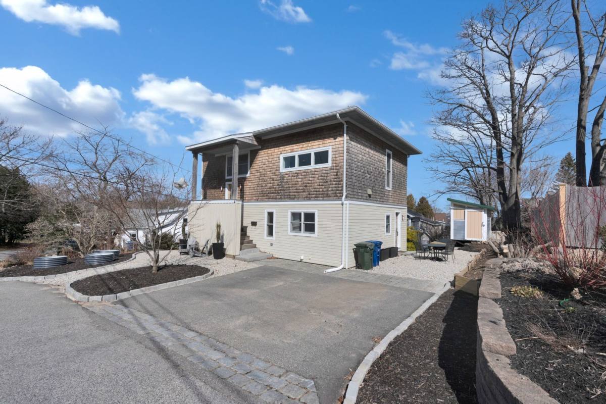 House for rent at 4 Gould Rd, South Portland, ME 04106