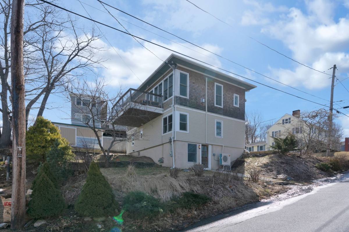 House for rent at 4 Gould Rd, South Portland, ME 04106