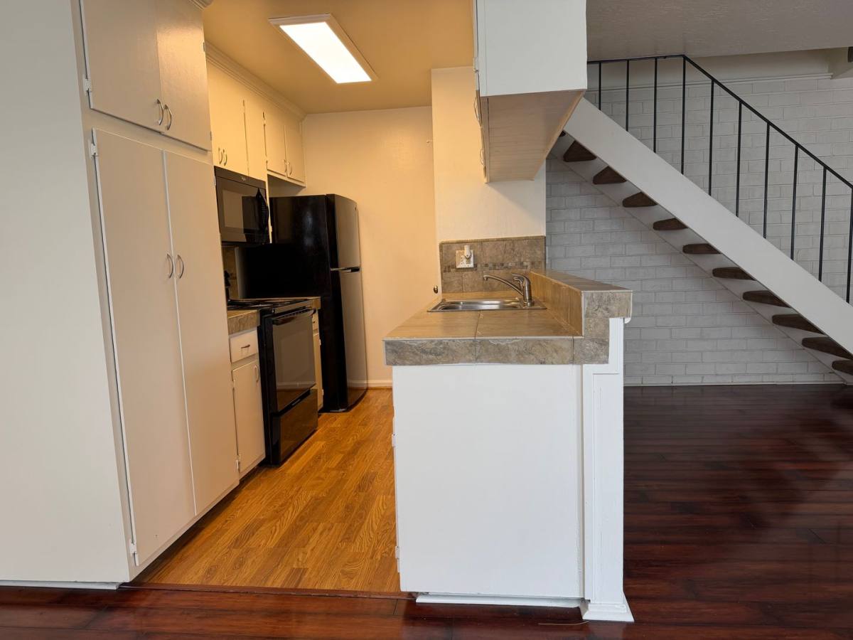 Townhouse for rent at 9009 Casals St, Sacramento, CA 95826