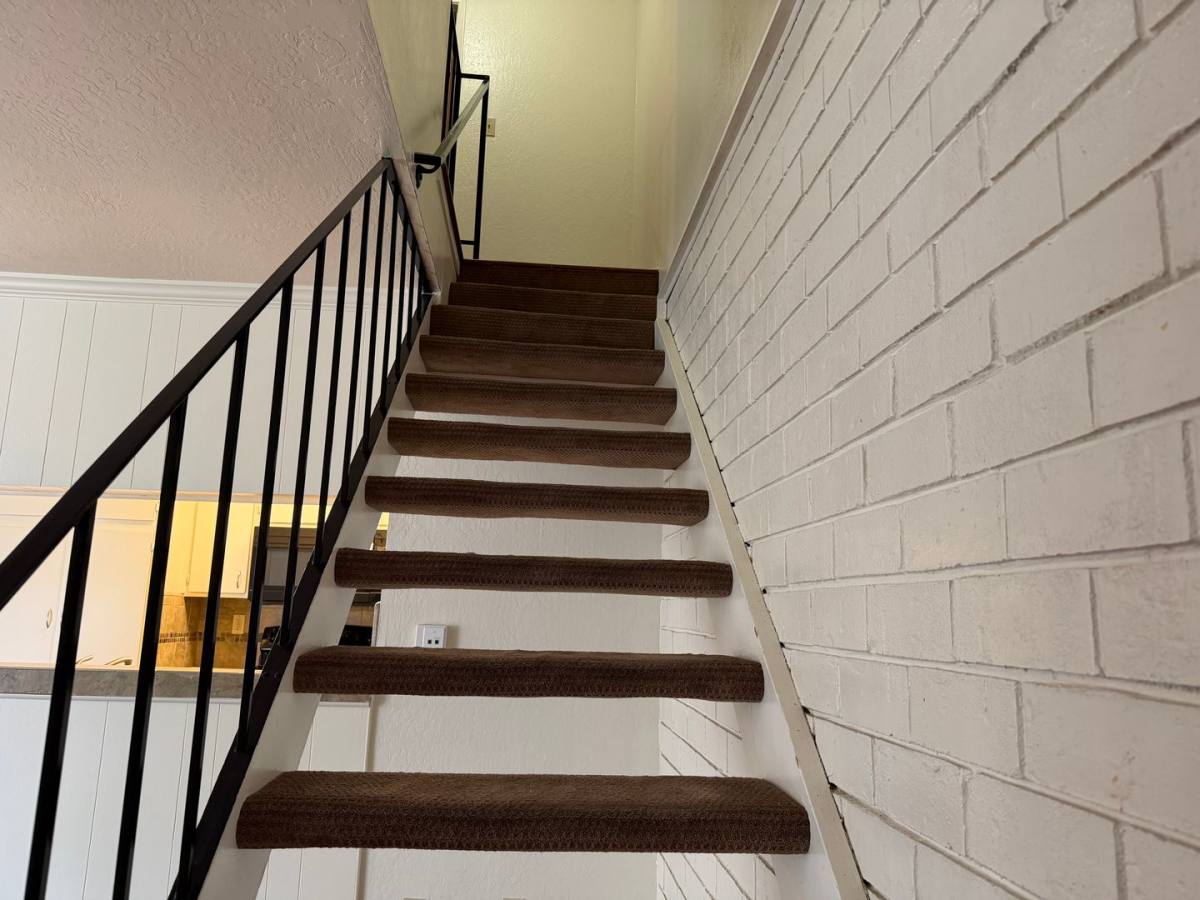 Townhouse for rent at 9009 Casals St, Sacramento, CA 95826