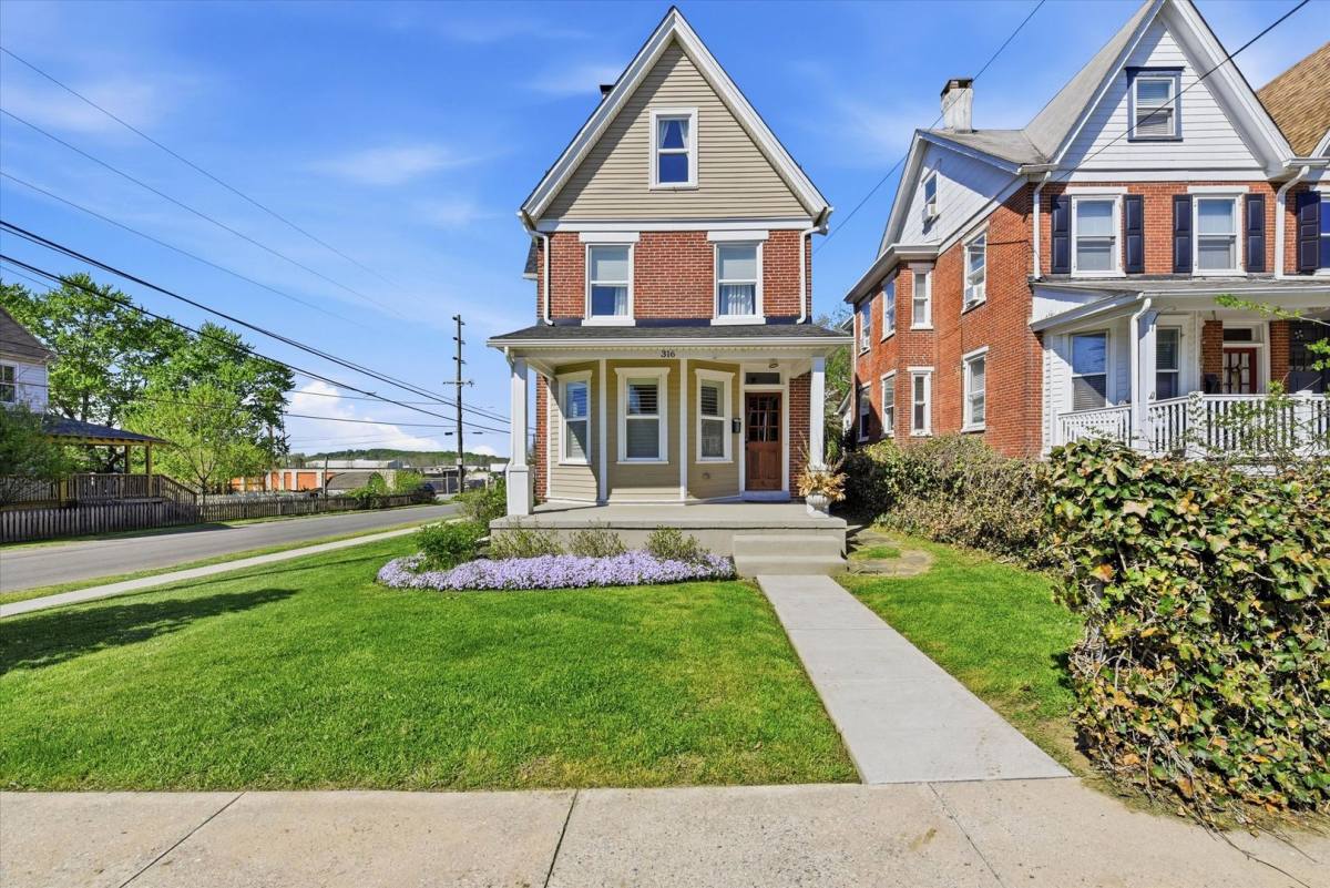 House for rent at 316 Meredith St, Kennett Square, PA 19348