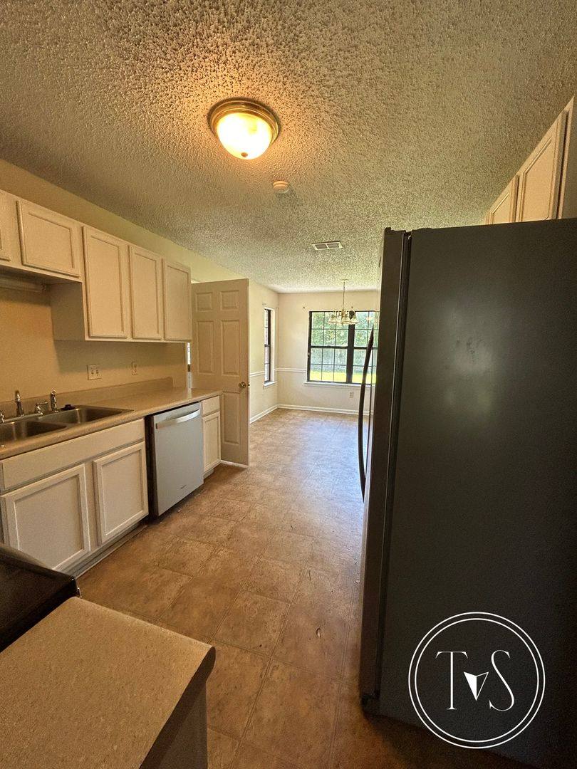 House for rent at 109 Larkin Court, Hinesville, GA 31313