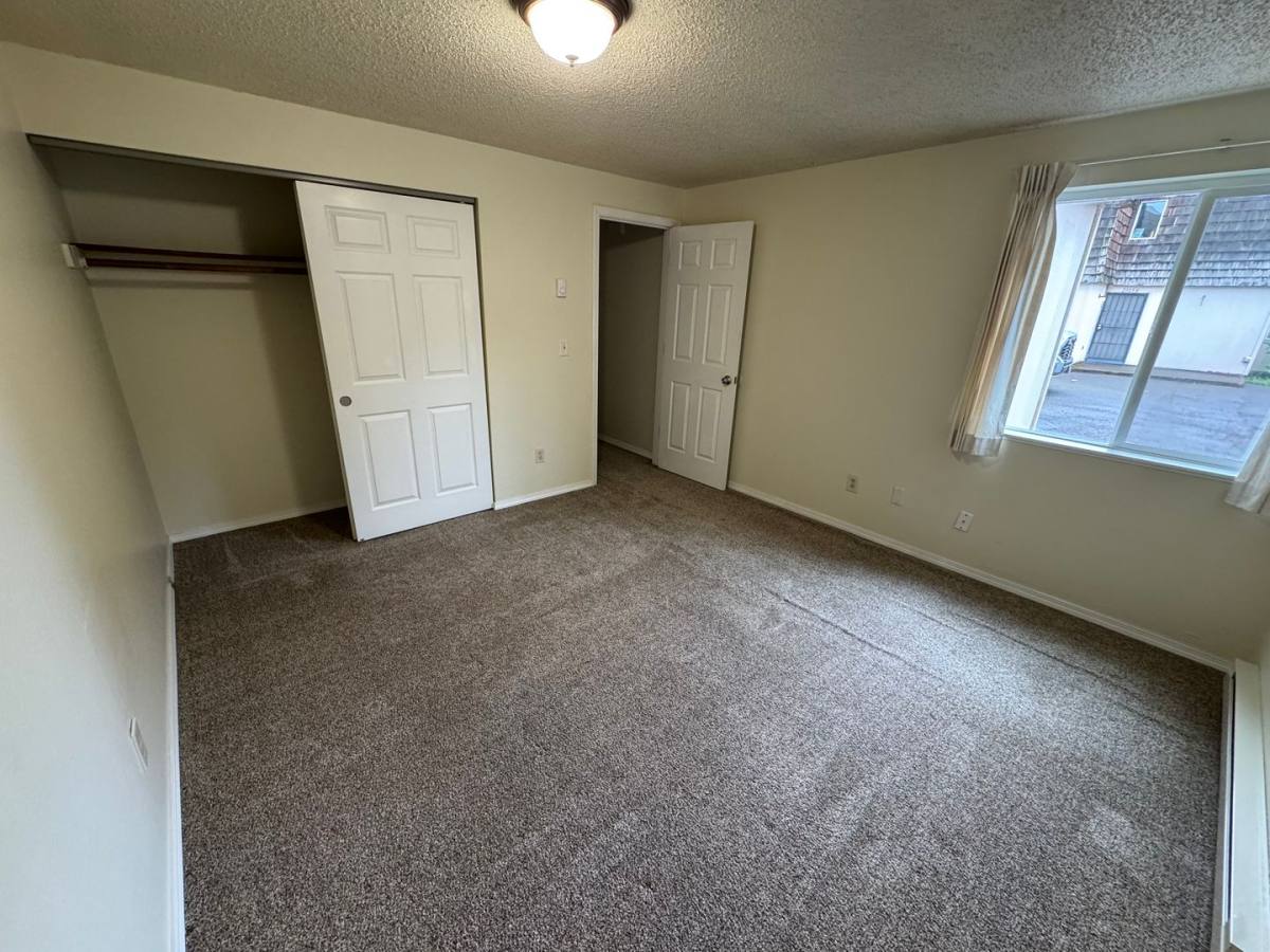 Apartment for rent at 2105 Lincoln, Corvallis, OR 97330
