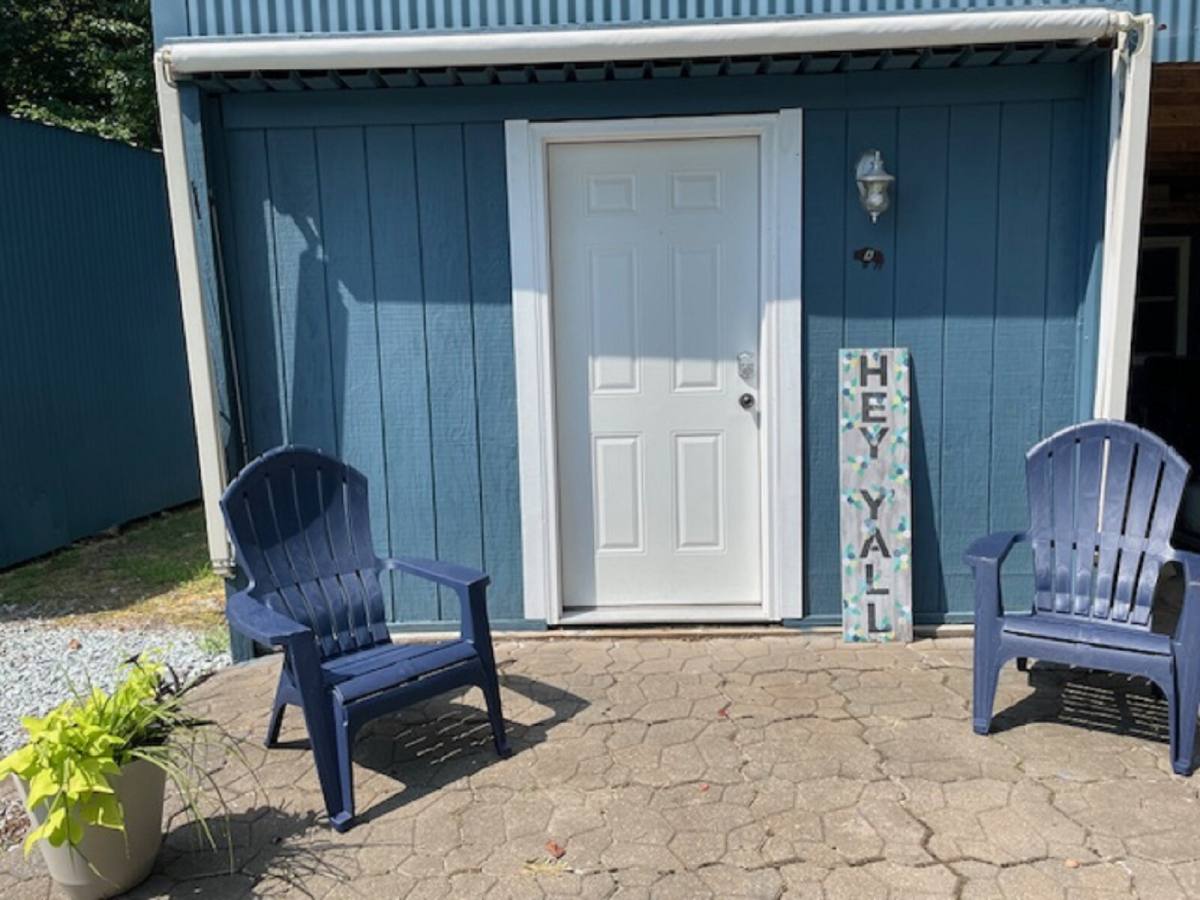 Townhouse for rent at 91 Buffalo Creek Rd #CABIN B, Buffalo Junction, VA 24529