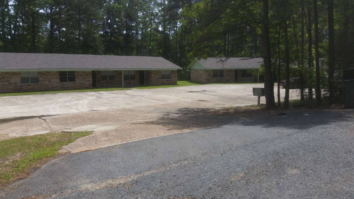 Apartment for rent at 159 Bayou Dr #304, Leesville, LA 71446