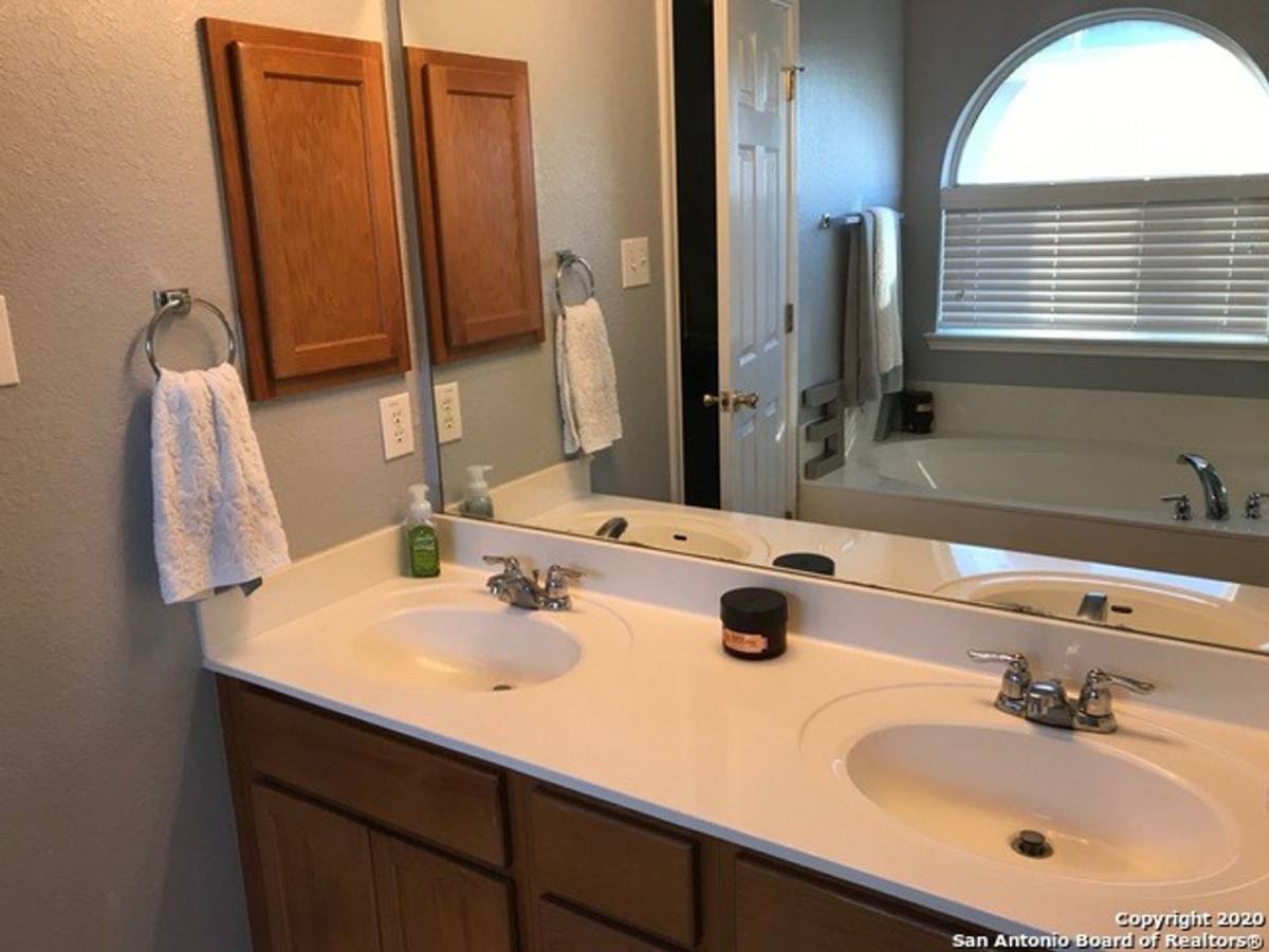 House for rent at 606 Campion Red, San Antonio, TX 78245
