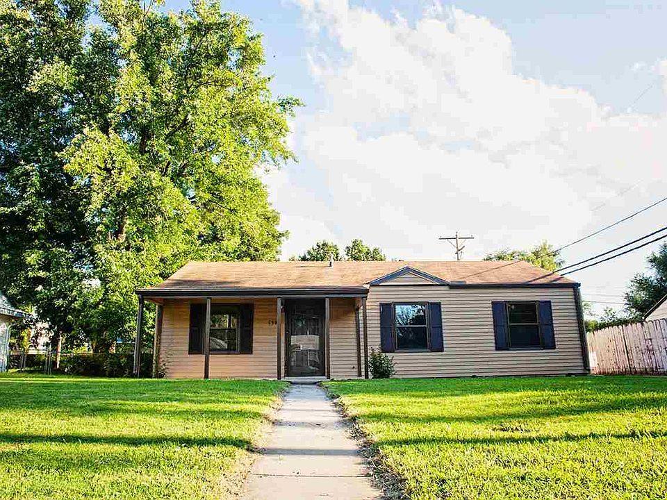 House for rent at 1301 E Arlington Dr, Wichita, KS 67219