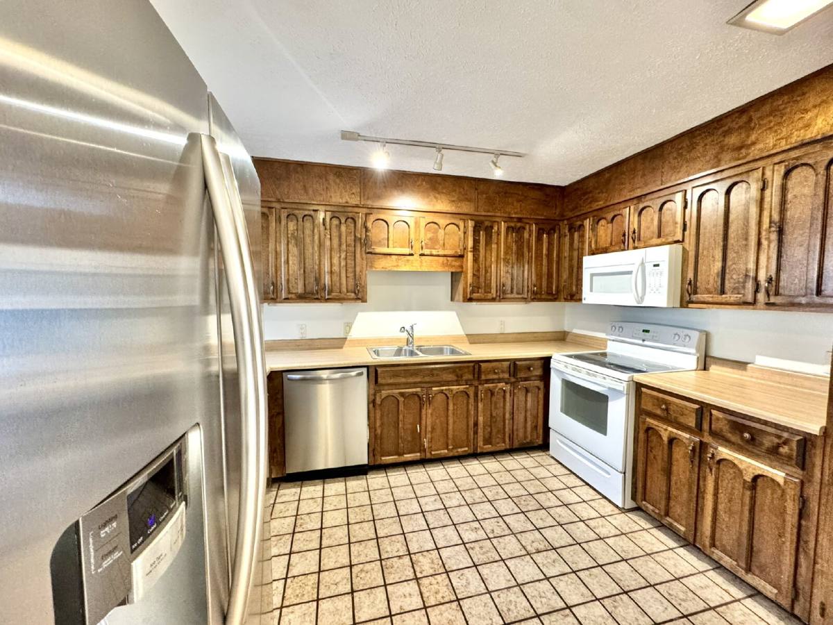 House for rent at 300 Cherry St #4, Panama City, FL 32401