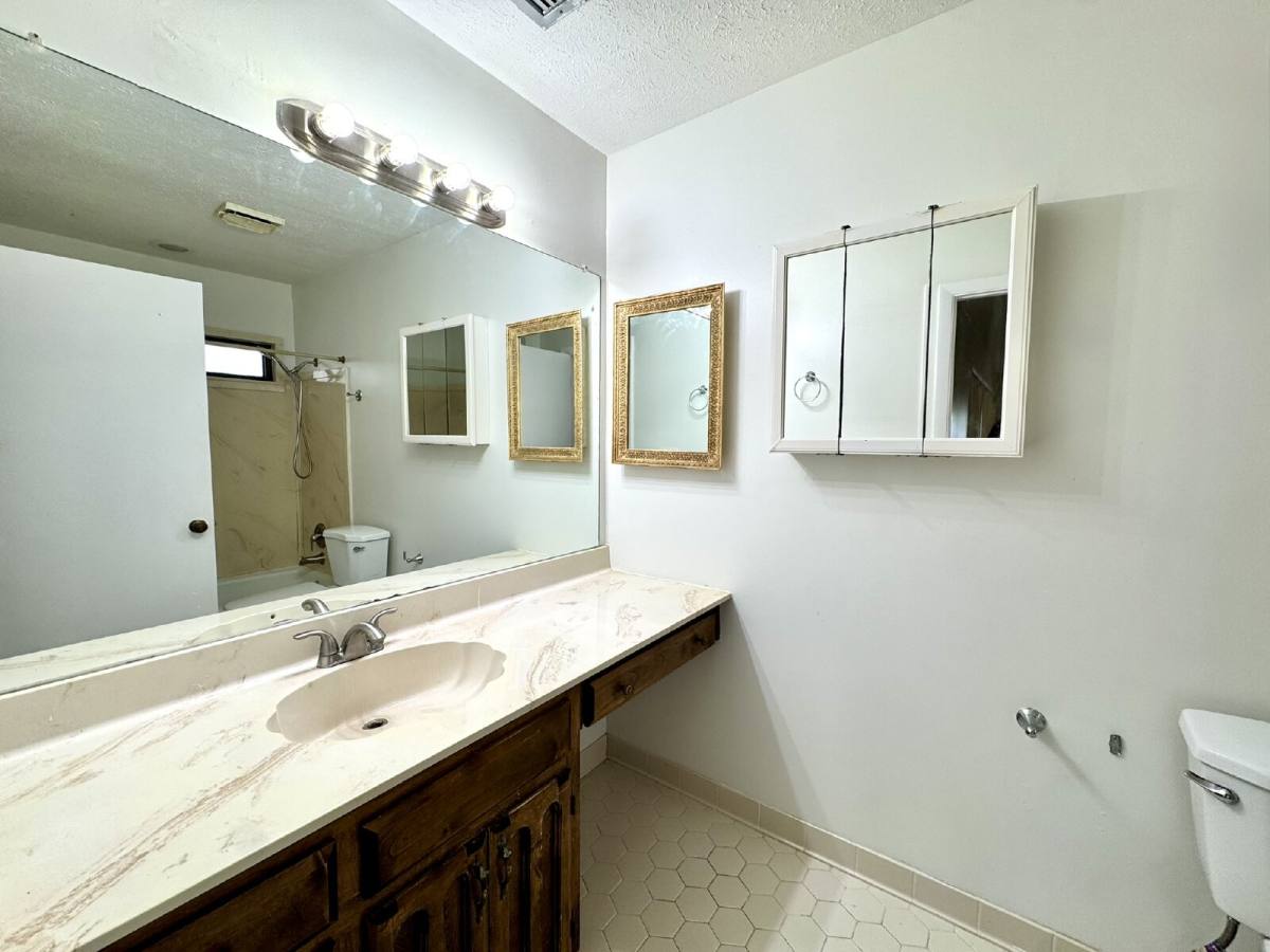 House for rent at 300 Cherry St #4, Panama City, FL 32401
