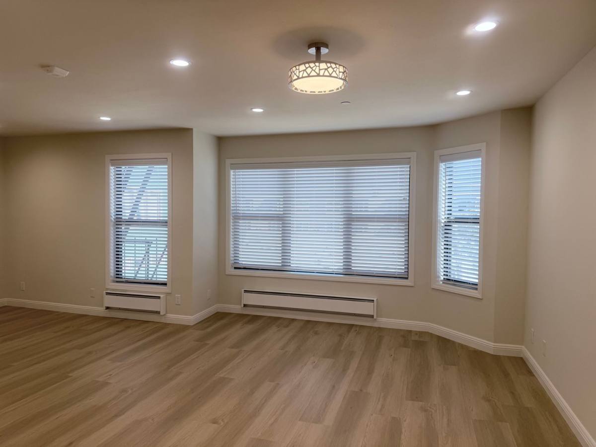 Apartment for rent at 71 Water St, San Francisco, CA 94133