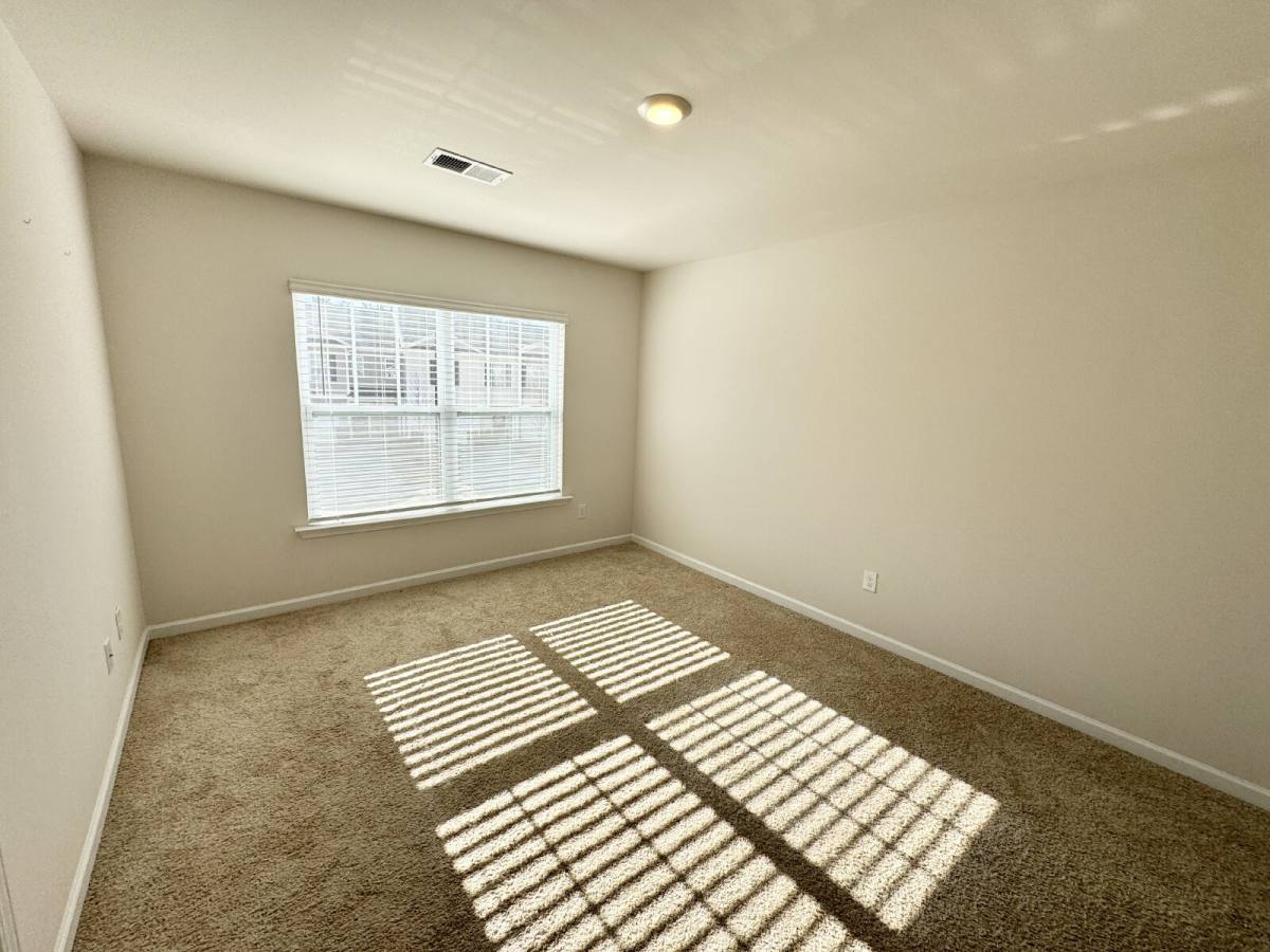 Townhouse for rent at 308 Oakmont Valley Trail, Seneca, SC 29678