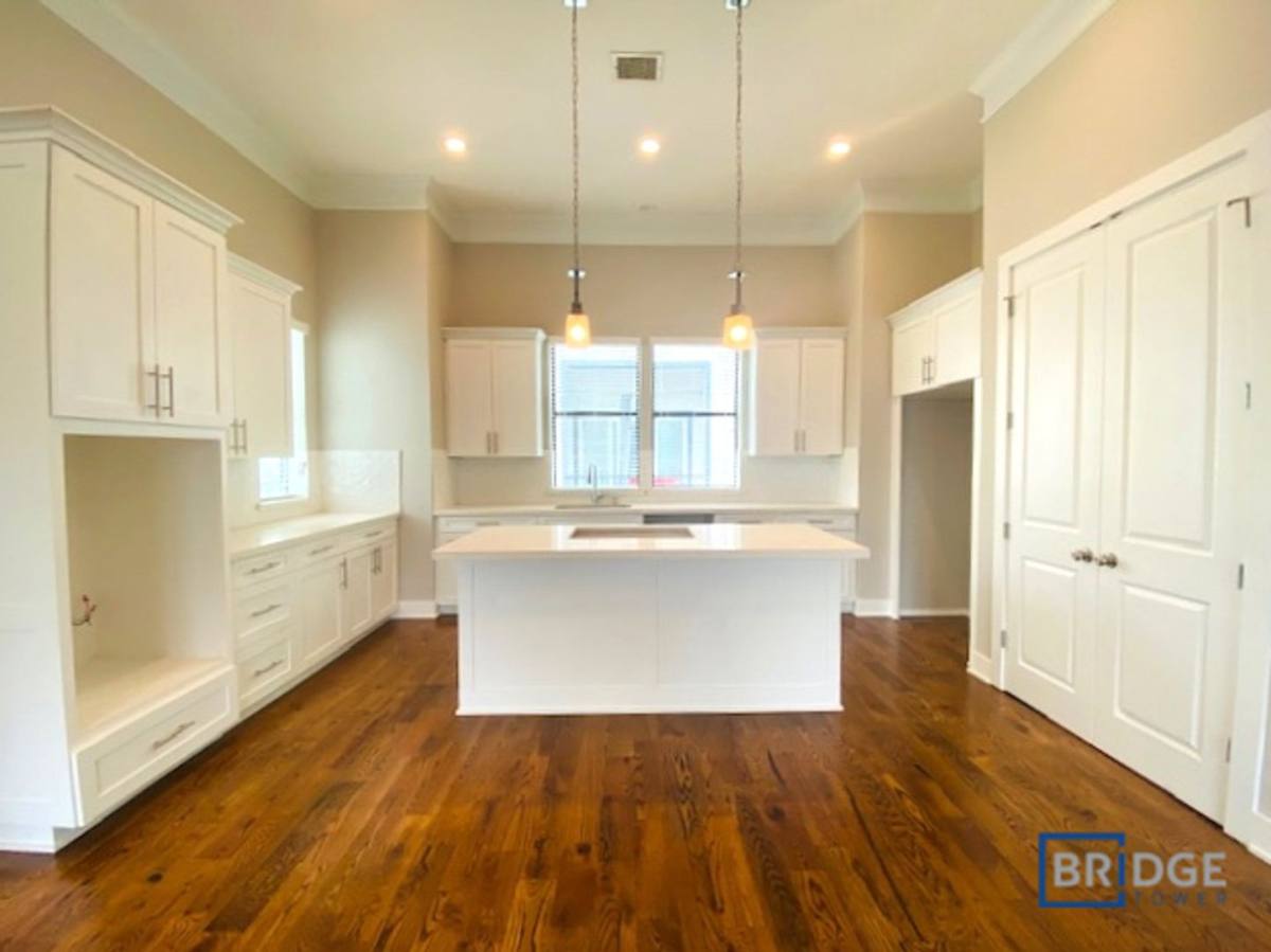 House for rent at 2202 Arabelle St, Houston, TX 77007