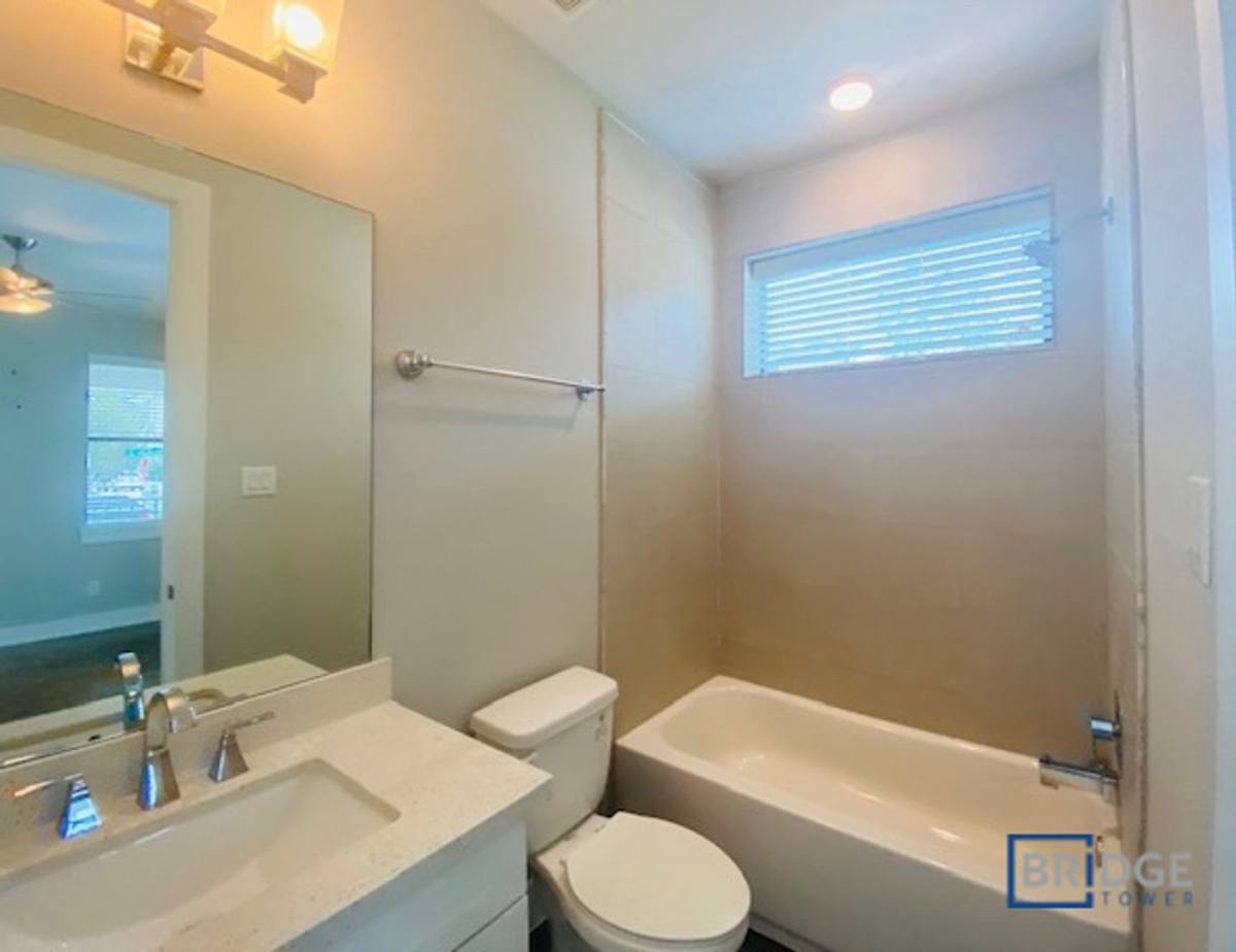 House for rent at 2202 Arabelle St, Houston, TX 77007