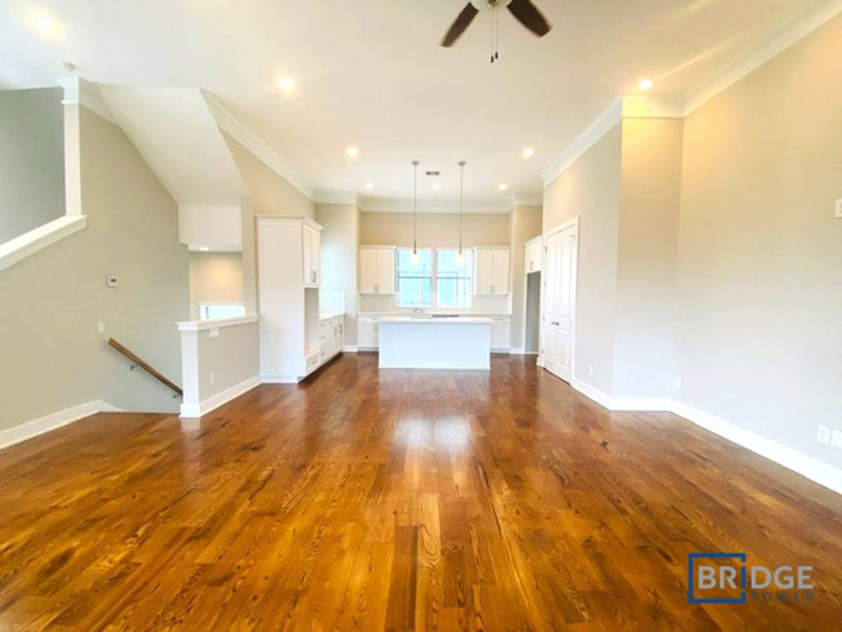 House for rent at 2202 Arabelle St, Houston, TX 77007