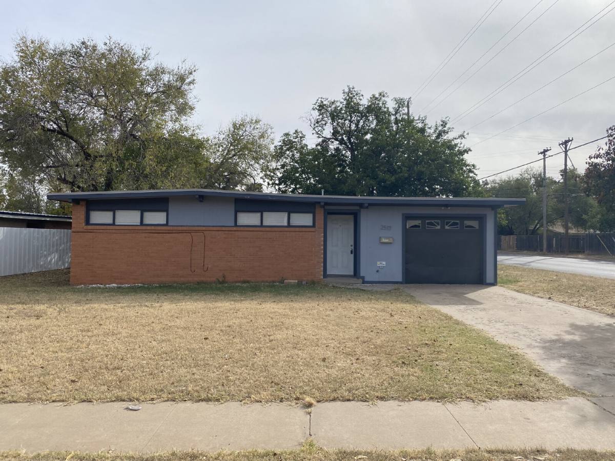 House for rent at 2517 47th St, Lubbock, TX 79413