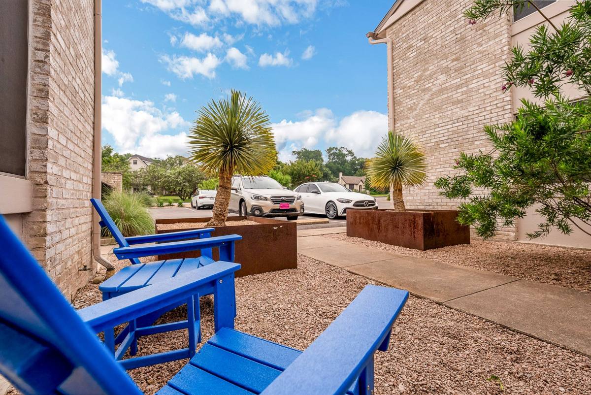 Apartment for rent at 1515 Palma Plaza, Austin, TX 78703
