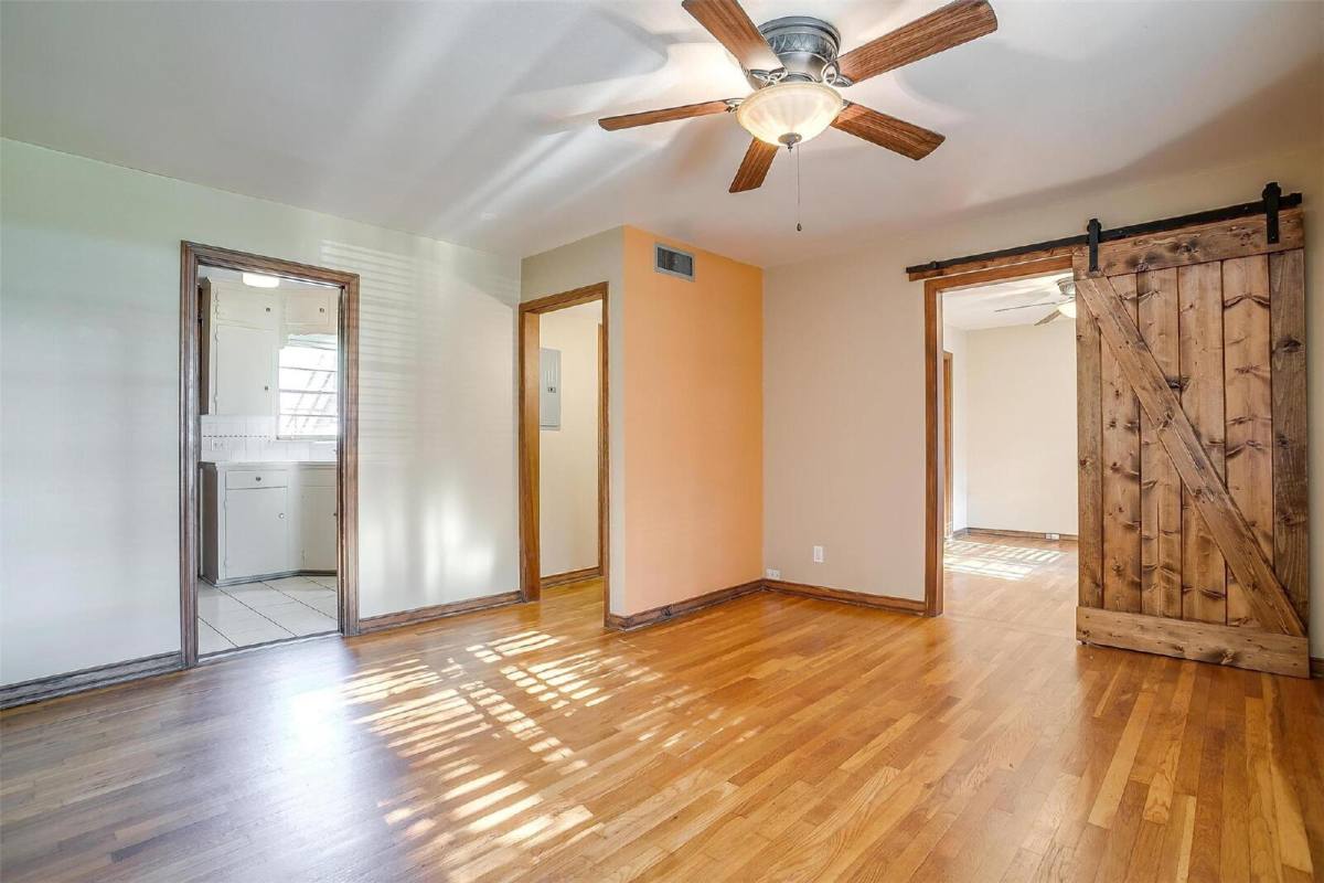 Apartment for rent at 604 Monticello Dr #103, Fort Worth, TX 76107