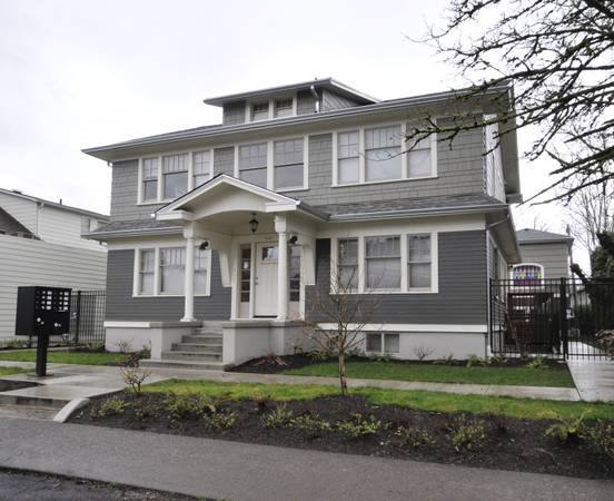 Apartment for rent at 434 E 13th Ave #1, Eugene, OR 97401