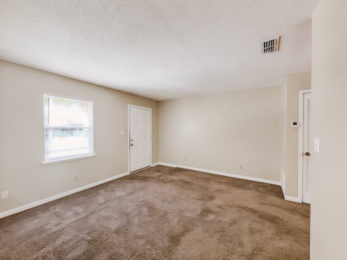 Apartment for rent at 208 Squirrel Haven Rd #A, Mary Esther, FL 32569