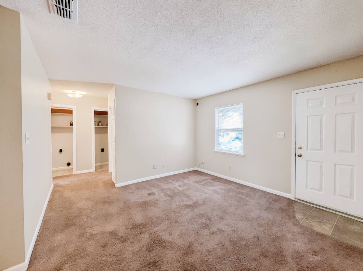 Apartment for rent at 208 Squirrel Haven Rd #A, Mary Esther, FL 32569