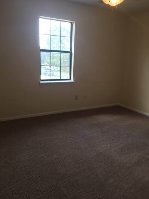 Apartment for rent at 1602 Victory Dr #C, Valdosta, GA 31601
