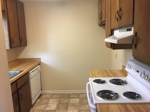 Apartment for rent at 1602 Victory Dr #C, Valdosta, GA 31601