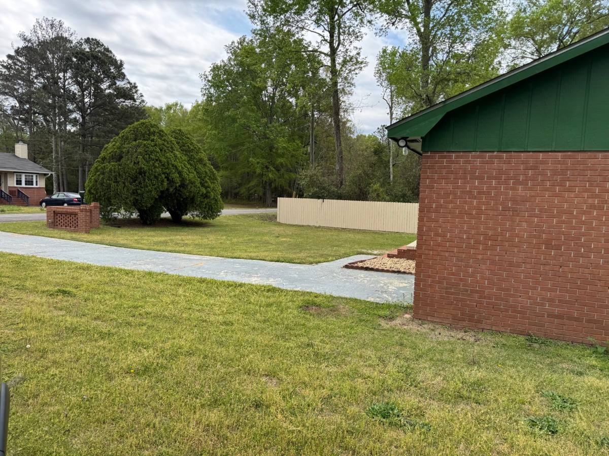 House for rent at 14 Flint Dr, Fort Valley, GA 31030