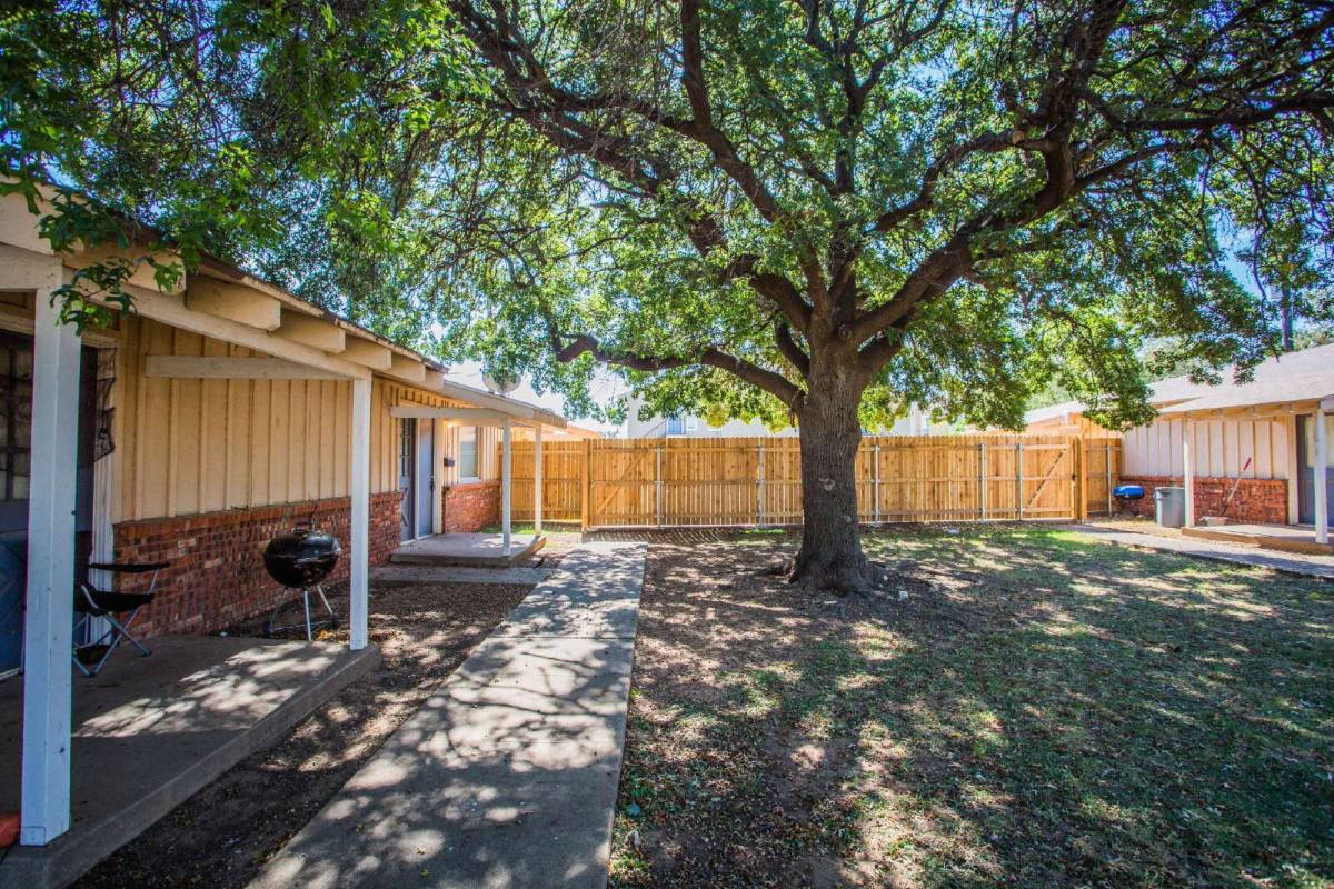 Apartment for rent at 2815 43rd St #11, Lubbock, TX 79413