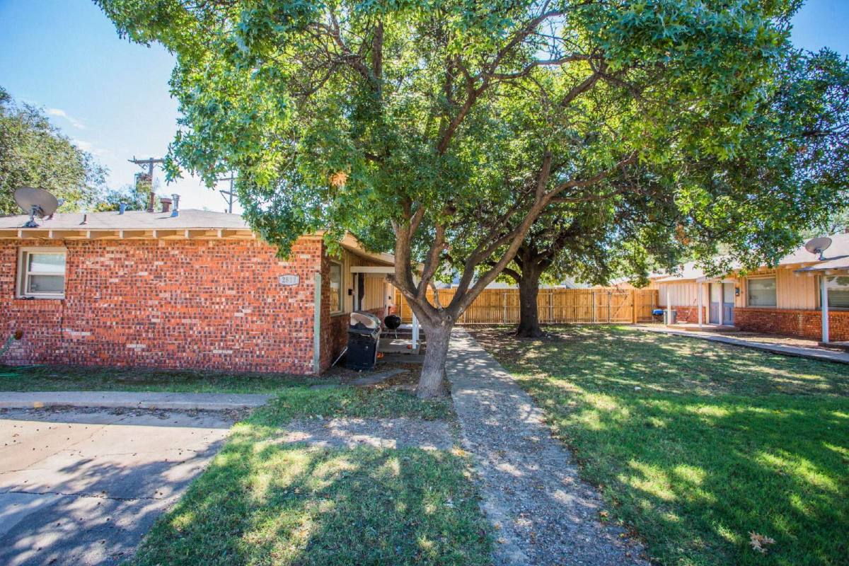 Apartment for rent at 2815 43rd St #11, Lubbock, TX 79413