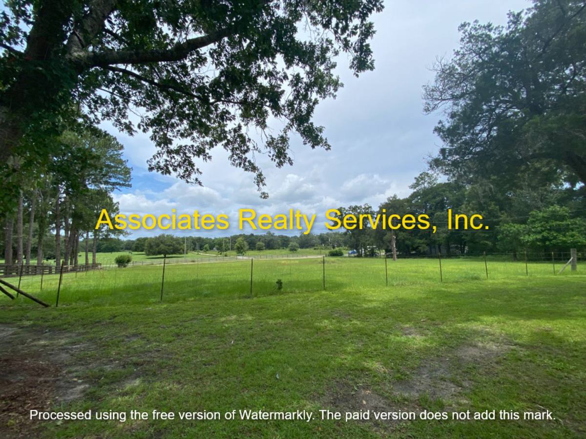 House for rent at 1133 SW 266th St, Newberry, FL 32669