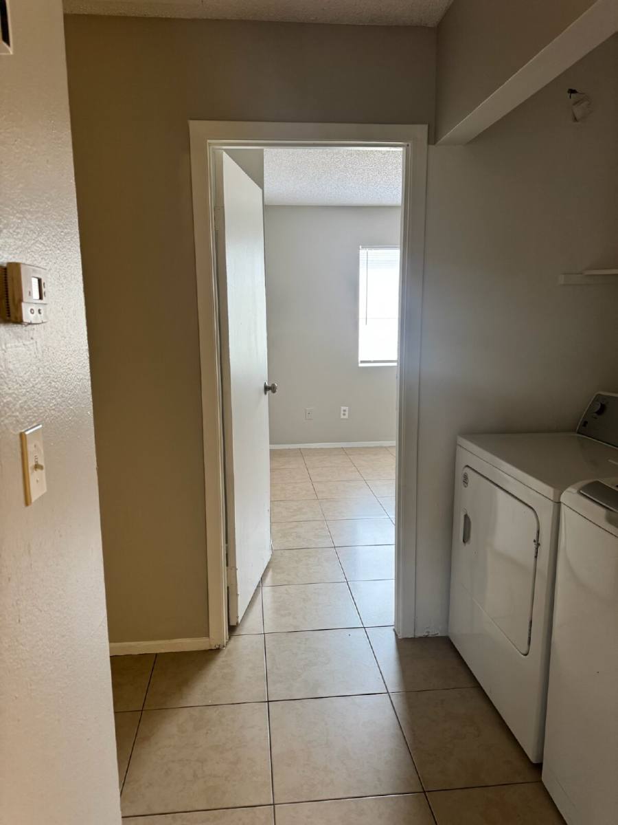 Apartment for rent at 4590 Carriage Park Dr #16C, Las Vegas, NV 89121